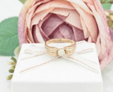 Złoty pierścionek p.333/1,75g z perełką   ŁZ