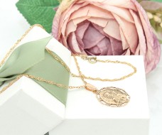 Złoty łańcuszek p.585/4,60g - splot singapur z zawieszką - wizerunek Matki Boskiej Częstochowskiej   ŁZ