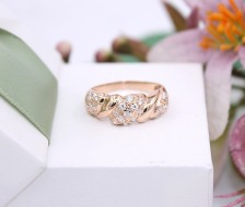 Złoty pierścionek p.585/3,46g z cyrkoniami    ŁS