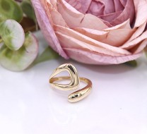 Złoty pierścionek p.585/2,92g z fantazyjnym frontem    ŁS