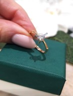 Złoty pierścionek p.585/1,87g  al.8