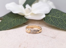 Złoty pierścionek p.585/4,31g  al.14