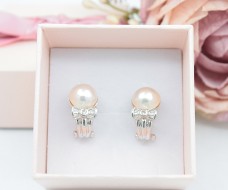 Złote kolczyki p.750/9,10g - perły i brylanty   ŁZ