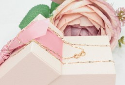 Złoty, delikatny łańcuszek p.585/1,52g - blaszki    ŁS