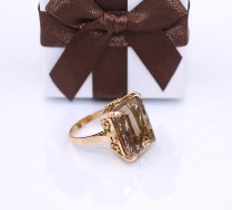 Złoty pierścionek p.585/9,73g z jasnobrązowym kamieniem  ŁZ