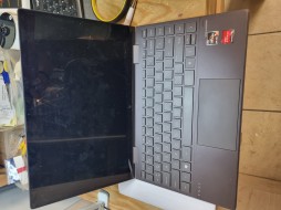 1 AUKCJA P592/2025  HP ENVY 360,