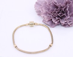 Złota bransoletka p.585/6,68g na charmsy