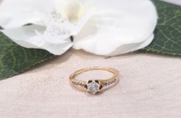 Złoty pierścionek p.585/1,65g  al.14