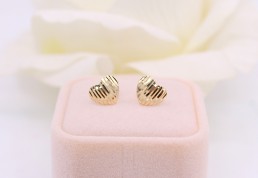 Złote kolczyki p.585/1,10g serduszka grawerowane   ŁS