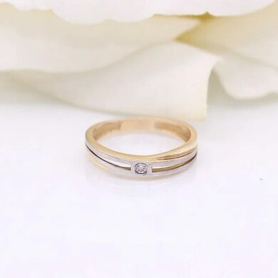 Złoty pierścionek p.585/1,94g