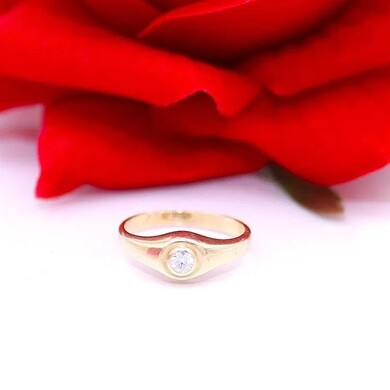 Złoty pierścionek p.585/2,17g