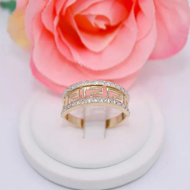 Złoty pierścionek p.585/3,64g