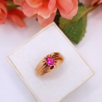 Złoty pierścionek p.583/5,54g