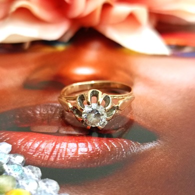 Złoty pierścionek p.585/2,23g