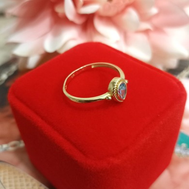 Złoty pierścionek p.585/1,79g