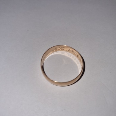 1 AUKCJA P233/2025 obraczka 2,72G/14K 