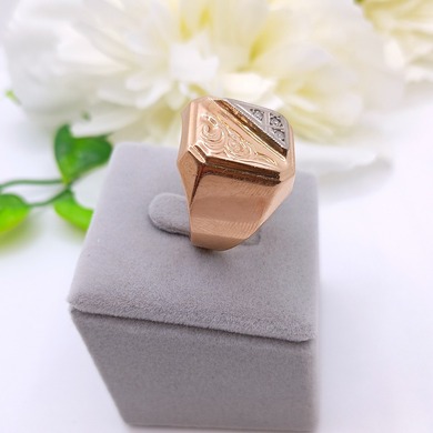 Złoty sygnet p.583/8,13g