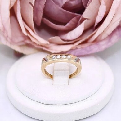 Złoty pierścionek p.585/2,29g