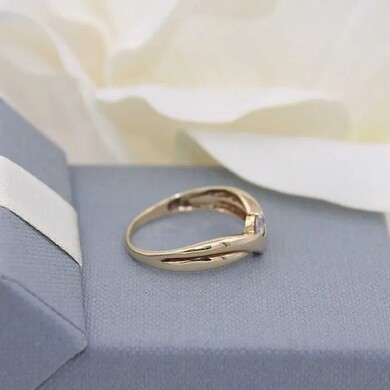 Złoty pierścionek p.585/2,30g