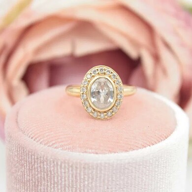 Złoty pierścionek p.333/2,18g