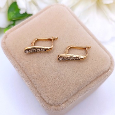 Złote kolczyki p.585/2,22g