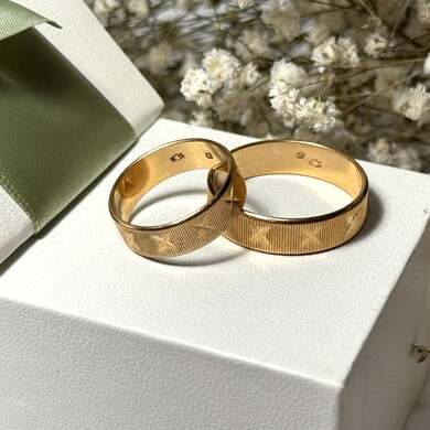 Złote obrączki p.585/9,18g Komplet