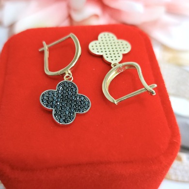 Złote kolczyki p.585/2,99g