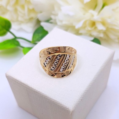 Złoty pierścionek p.585/1,51g