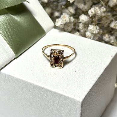 Złoty pierścionek p.585/1,83g