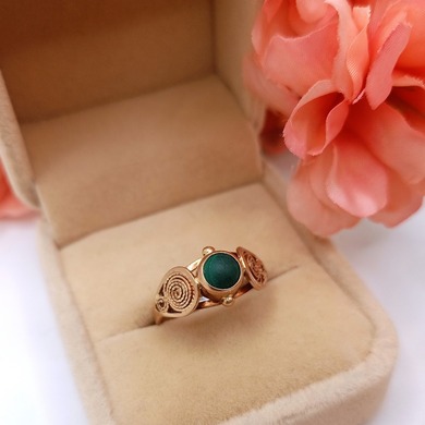 Złoty pierścionek p.585/2,79g