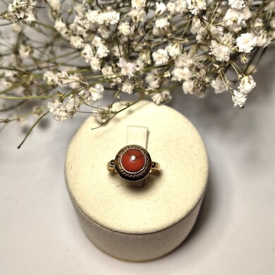 Złoty pierścionek p.585/2,86g