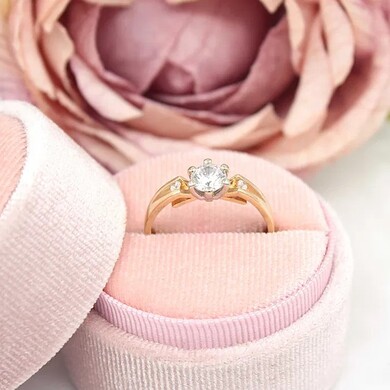 Złoty pierścionek p.585/2,65g