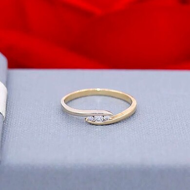 Złoty pierścionek p.585/1,26g