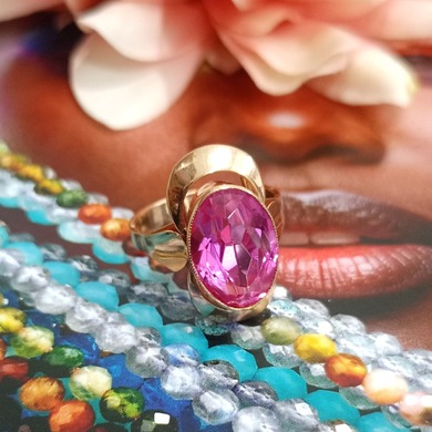 Złoty pierścionek p.583/6,17g