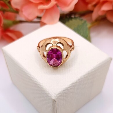 Złoty pierścionek p.585/3,89g