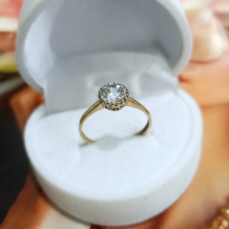 Złoty pierścionek p.333/1,28g