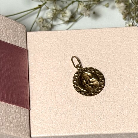 Złota zawieszka p.585/0,84g