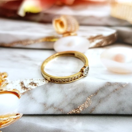 Złoty pierścionek p.585/1,31g