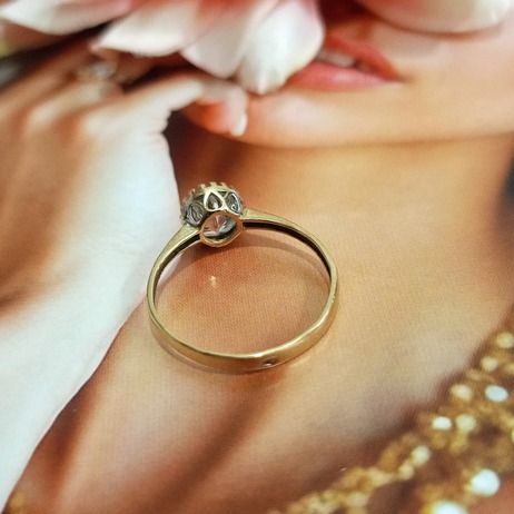 Złoty pierścionek p.333/1,28g