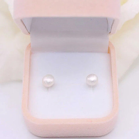 Złote kolczyki p.585/0,90g