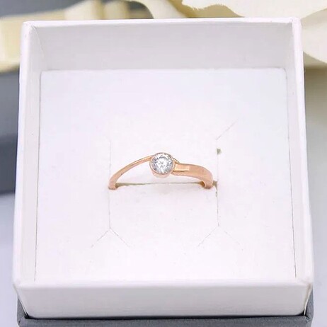 Złoty pierścionek p.585/1,92g