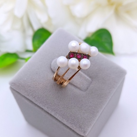 Złoty pierścionek p.585/4,42g