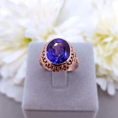 Złoty pierścionek p.585/6,15g