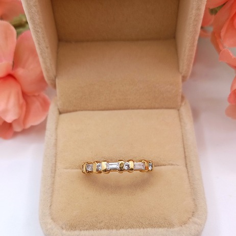 Złoty pierscionek p.750/3,80g