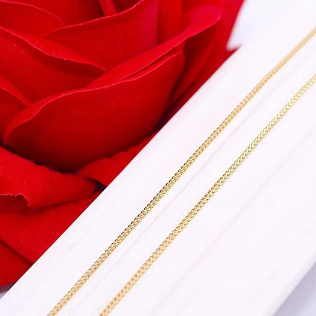 Złoty łańcuszek p.333/2,74g