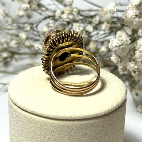 Złoty pierścionek p.585/7,69g