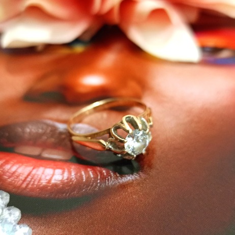 Złoty pierścionek p.585/2,23g