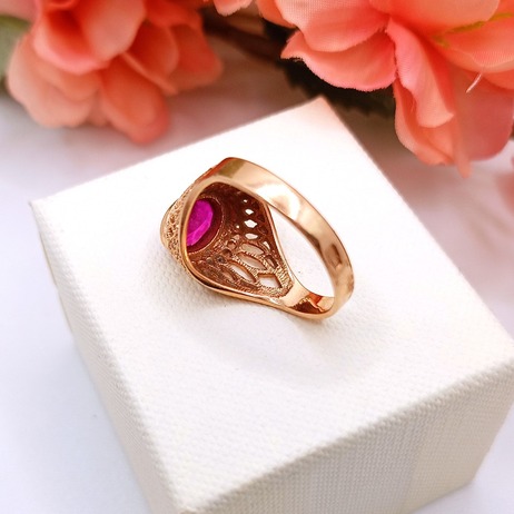 Zloty pierścionek p.585/3,56g