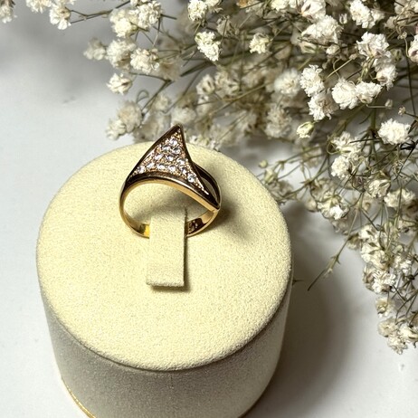 Złoty pierścionek p.585/3,55g