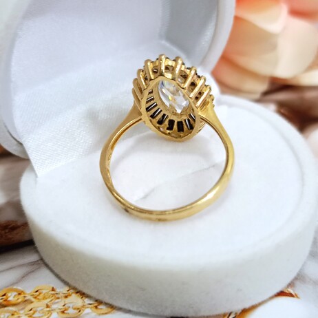 Złoty pierścionek p.585/4,28g